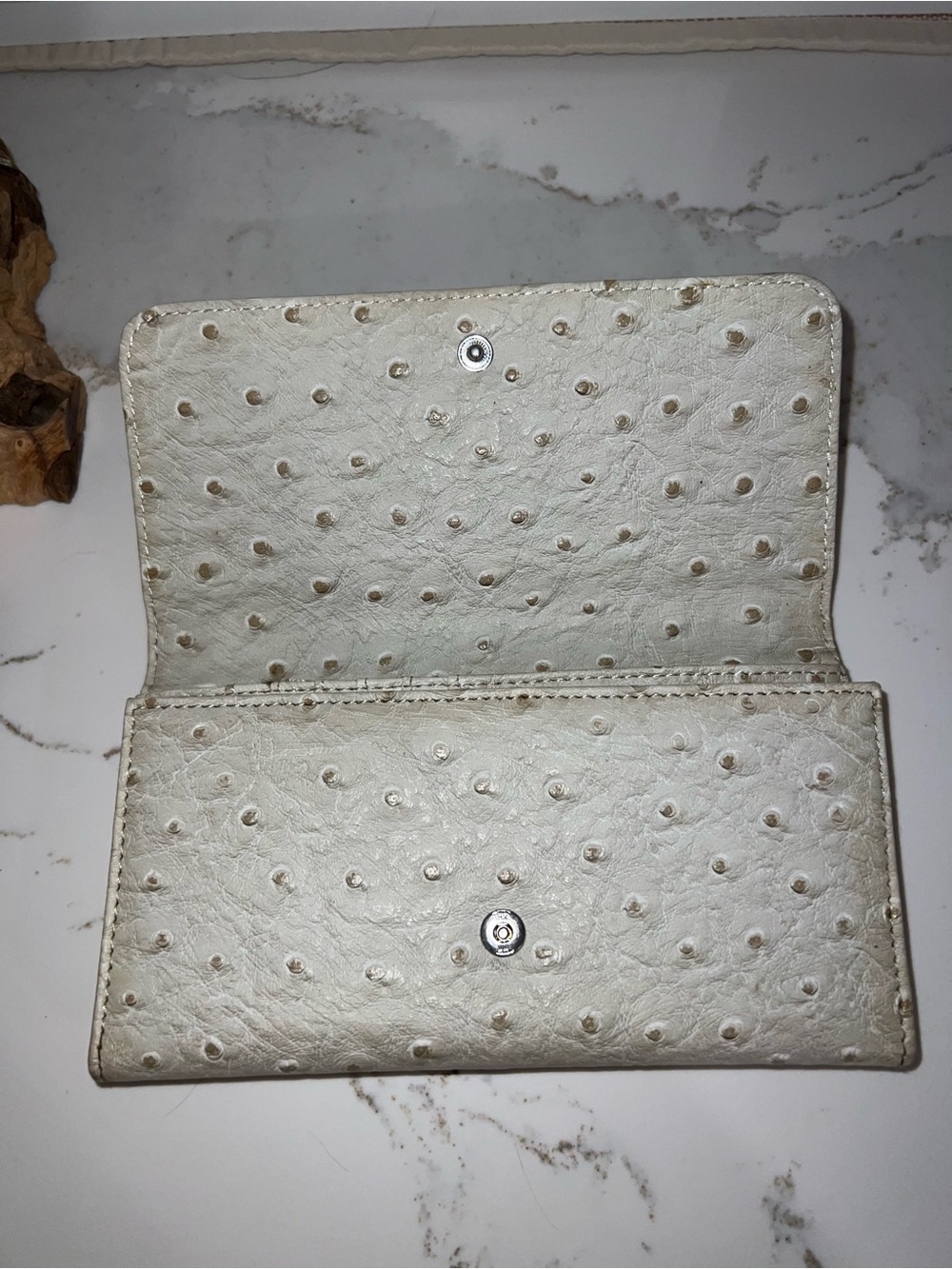 Guess Women’s Ostrich-Texture Wallet in Cream and Tan - Picture 3 of 7